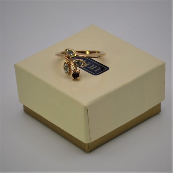 1982 Vintage Avon Spray Cocktail Rhinestone Ring Size 7 - Picture 12 of 14